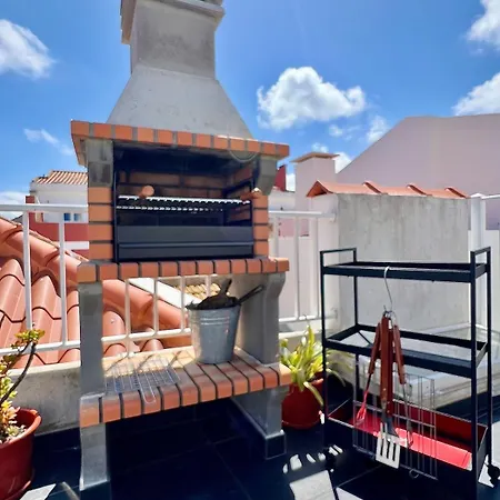 Rooftop In The Heart Of